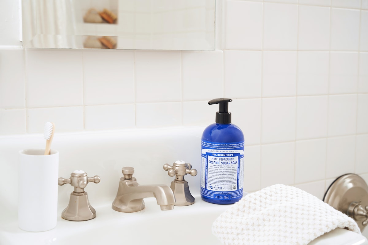 Dr Bronners Organic Sugar Soap Peppermint 355Ml